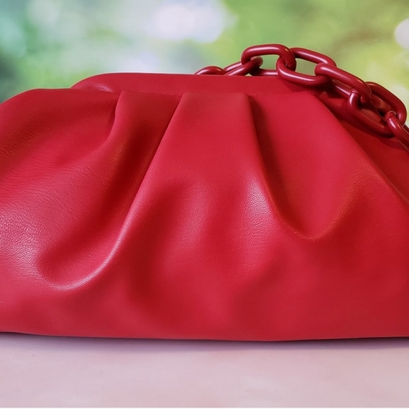 NWT Badgley Mischka Clutch with optional chunky chain crossbody. - Picture 6 of 12